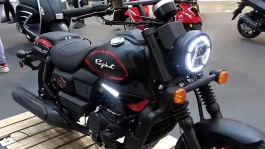 Rajdoot 350 Launched Price – 75 KM/L Mileage & Just ₹69,000 Price Makes It India’s Coolest Comeback Bike!